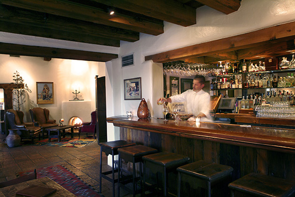 Hermose Inn Lon's Last Drop Bar