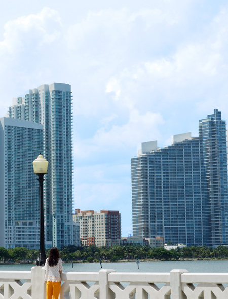 City style and living magazine style fashion blogger venetian causeway buildings miami