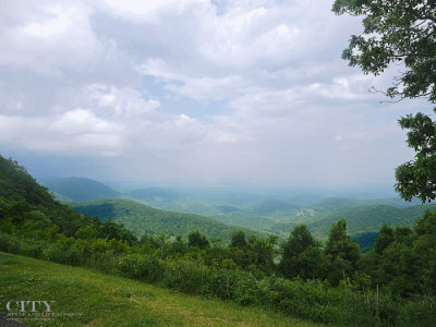 City Style and Living MagazineVirginia Blue Ridge Mountains Roanoke Virginia