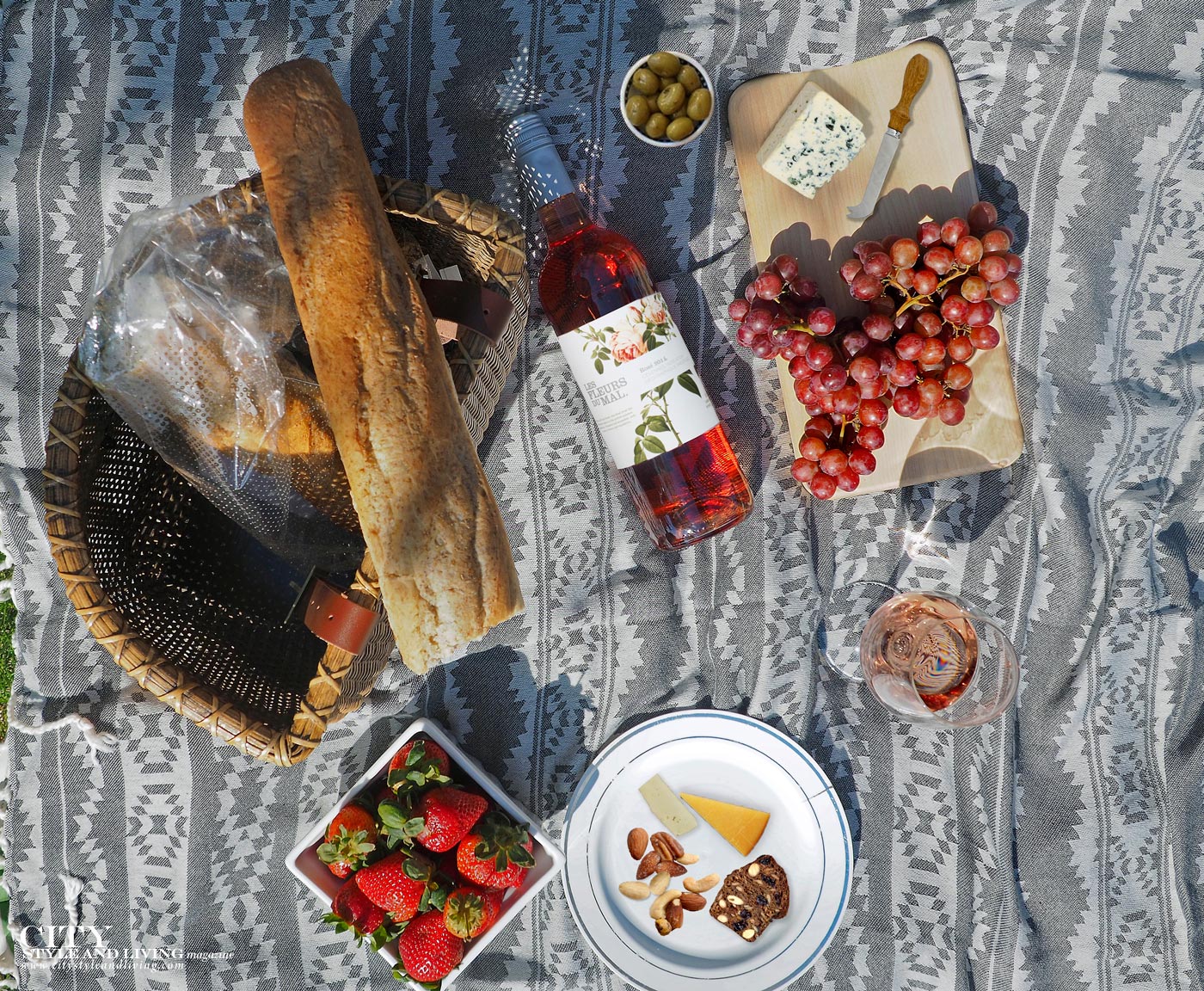 City style and living magazine The Editors Notebook style fashion blogger Shivana Maharaj summer picnic with fleur du mal rose and french food