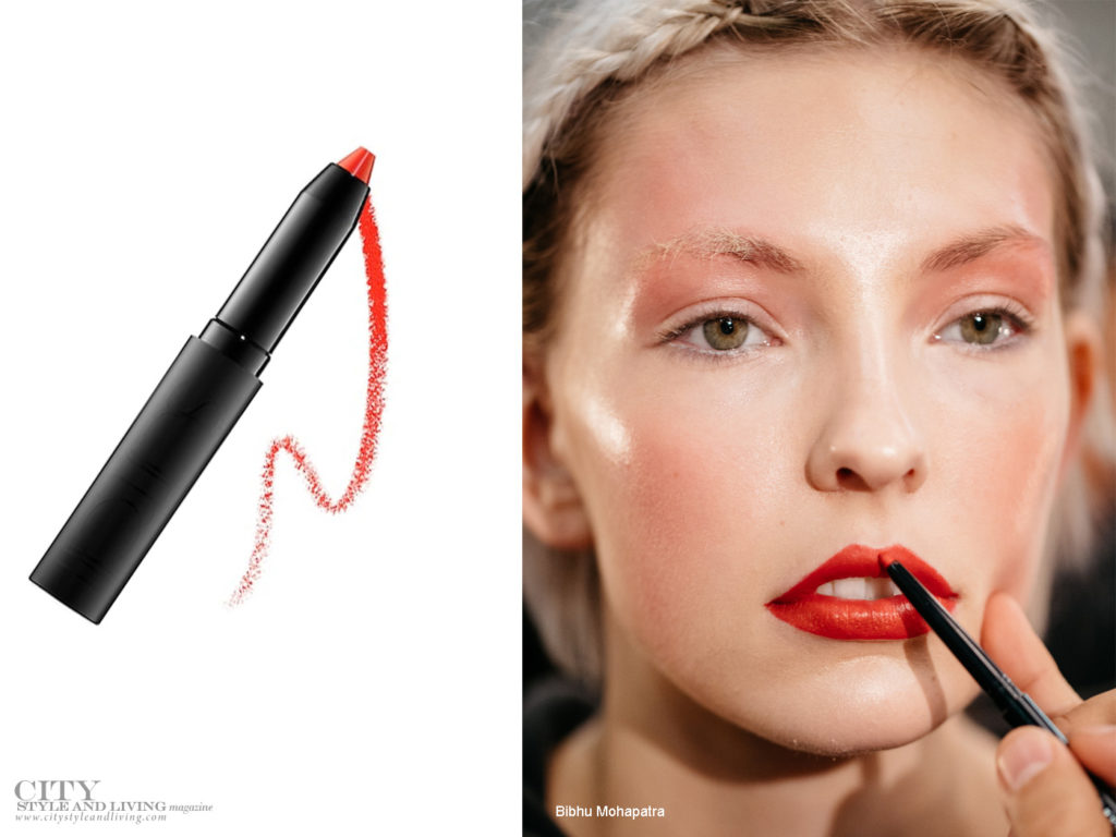 City Style and Living Magazine Beauty Summer 2018 coral lips