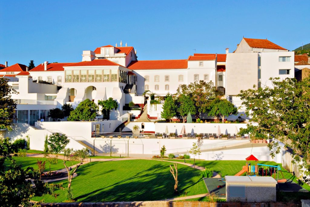 Hotel Exterior Octant Lousä Coimbra Portugal